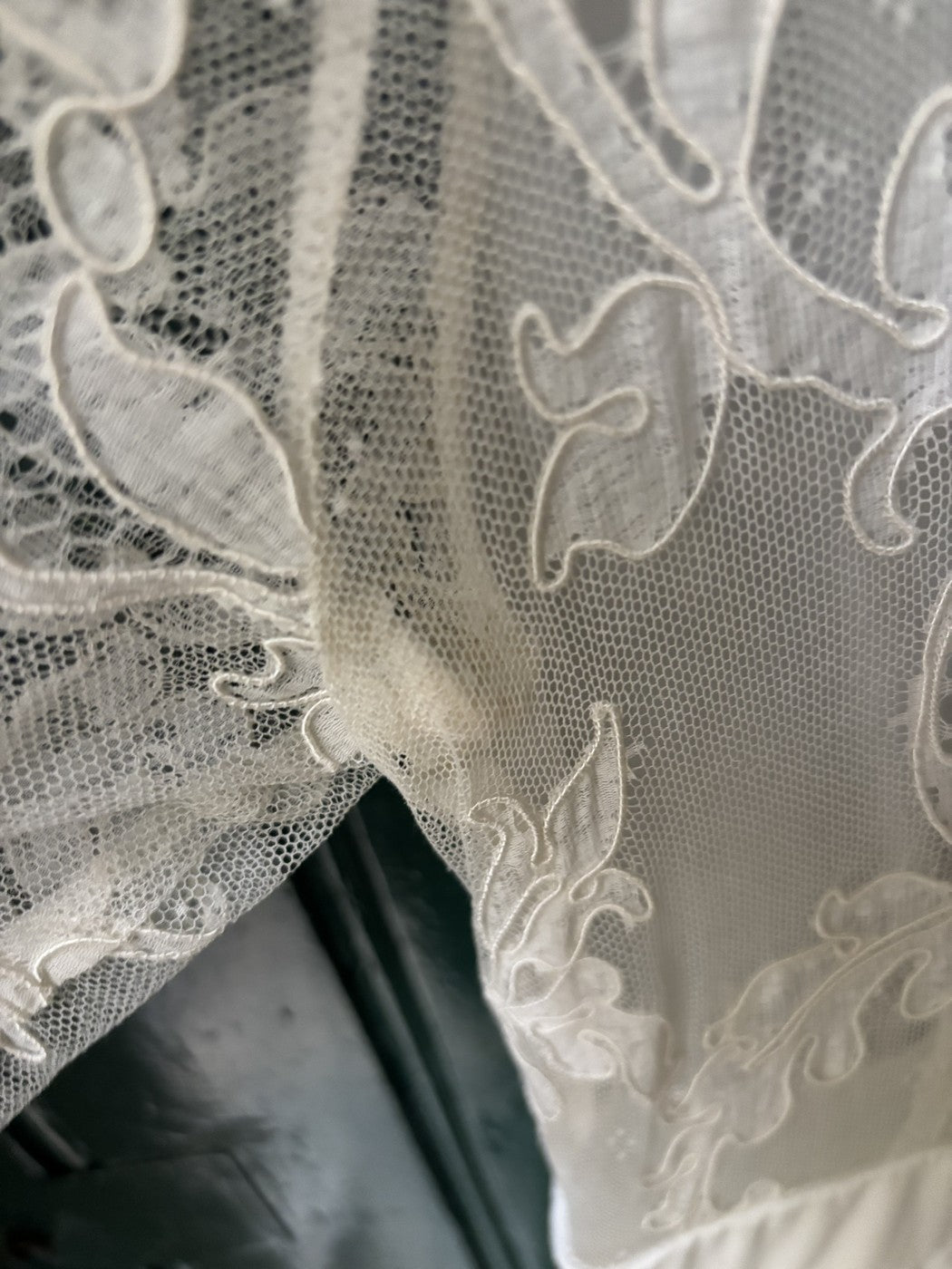 Source Wedding Dress - White