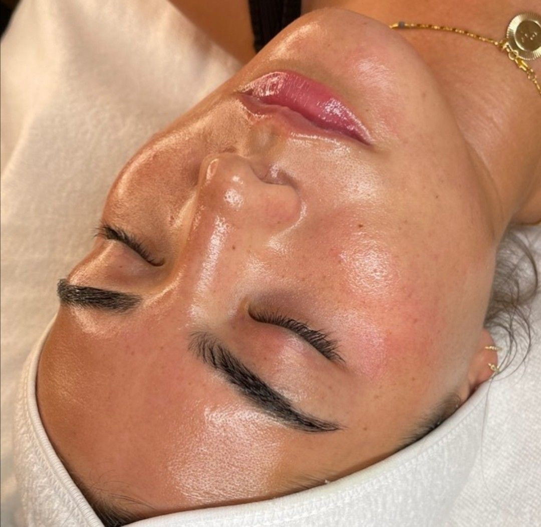 Trattamento Hydrafacialist E Lift Coreano