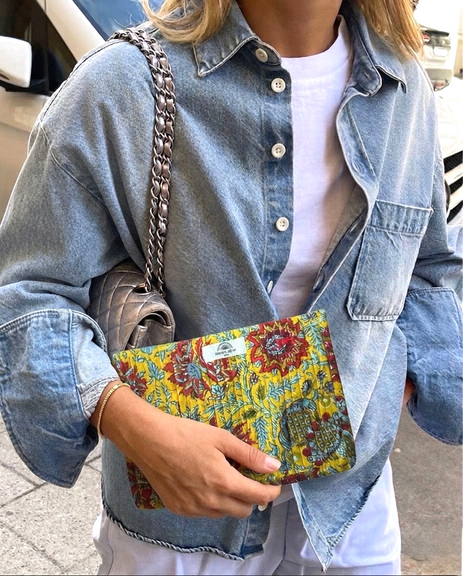 Bombay Pouch