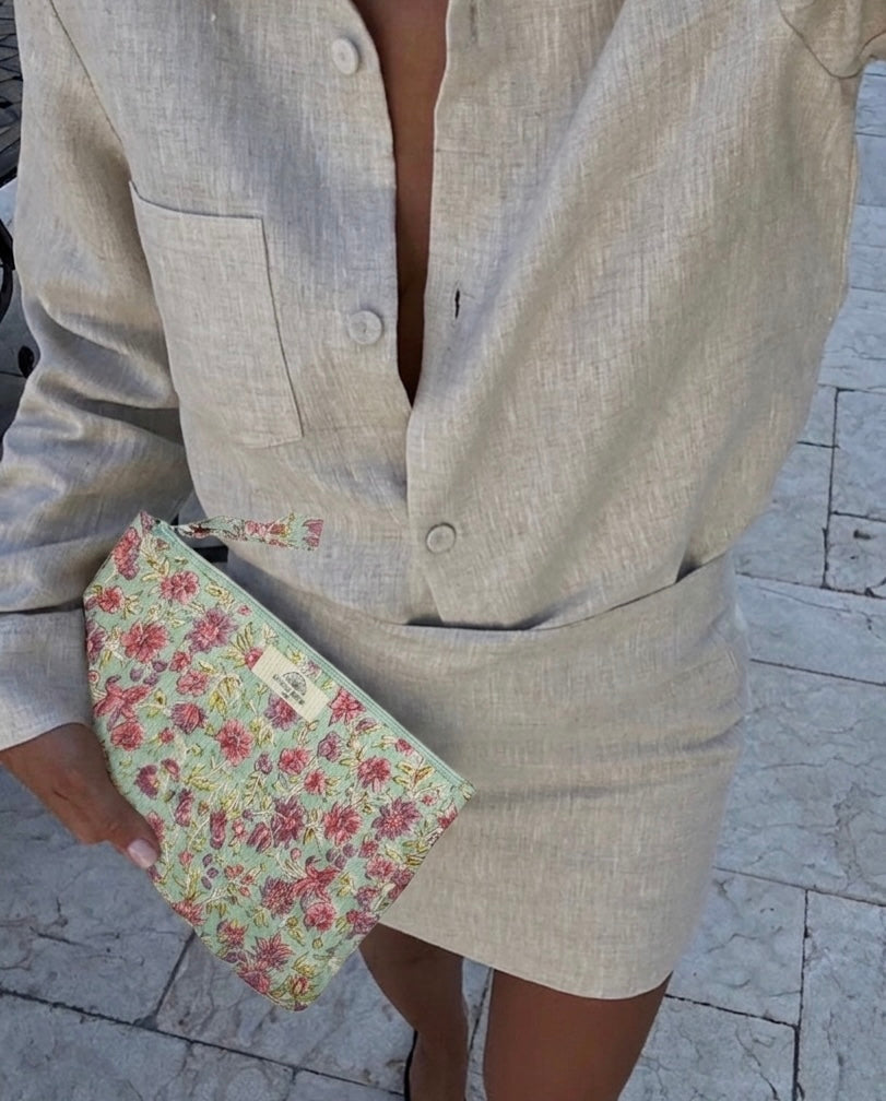 Bombay Pouch