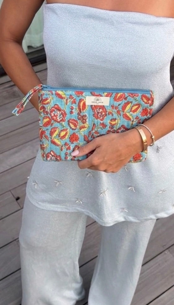Bombay Pouch