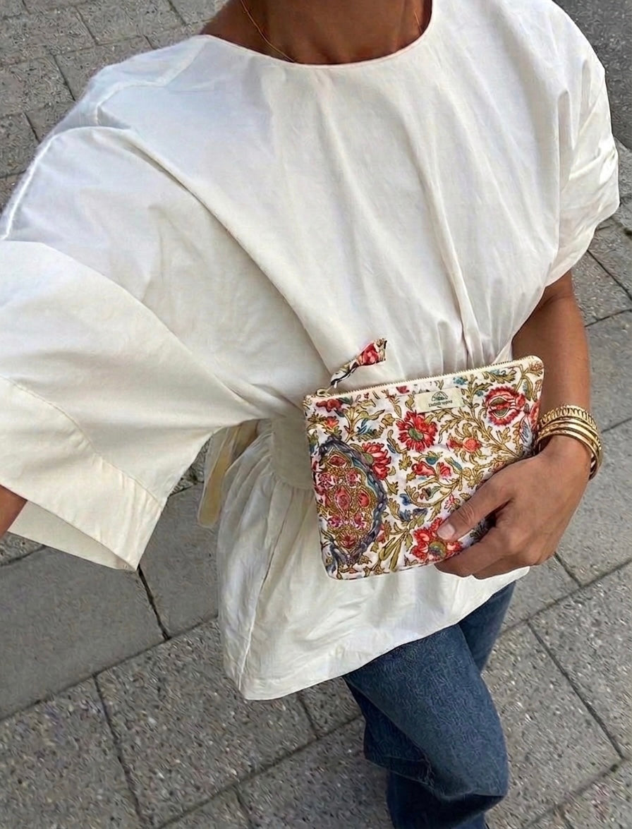 Bombay Pouch
