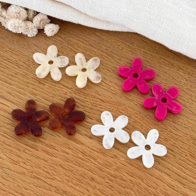 Fleurs "Maria" acétate-Boucles d'oreilles-instants-plaisirs-Blanc-Instants Plaisirs | Bijoux