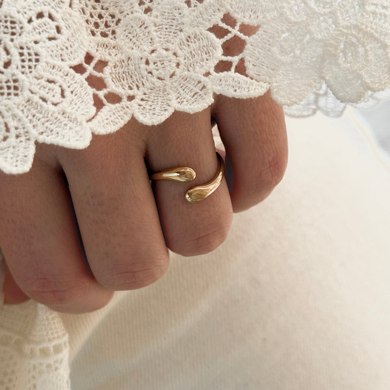 Anillo de acero “Lorna”