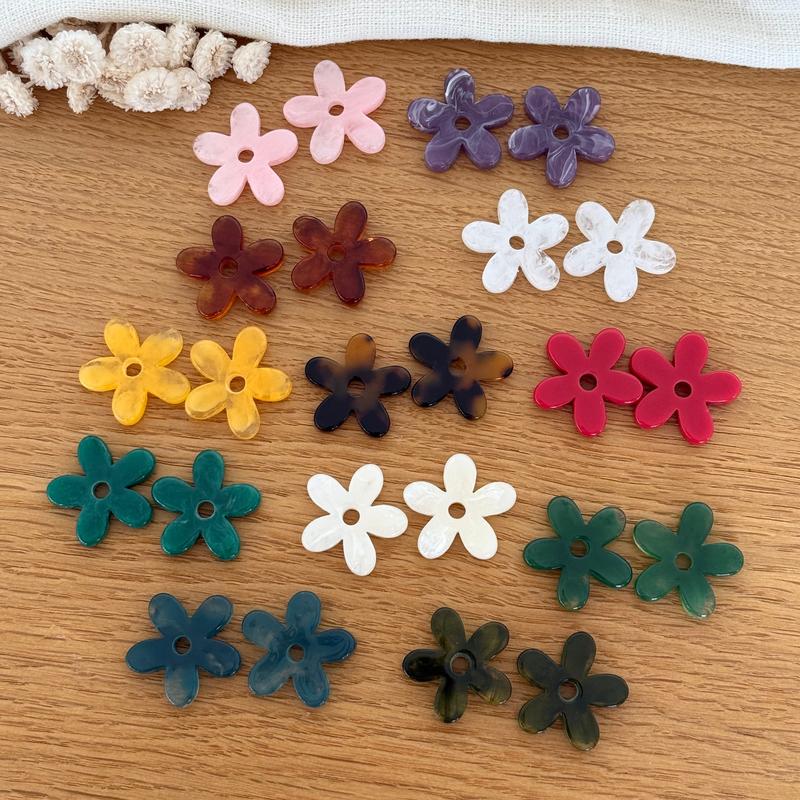Instants Plaisirs – Fleurs "Maria" Acétate, boucles d'oreilles en forme de fleurs de différentes couleurs sur bois