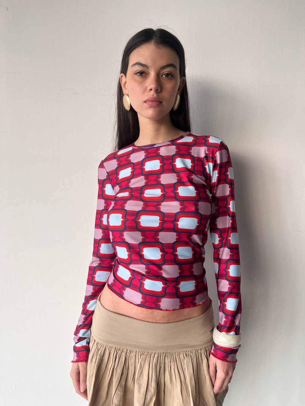 Roses of Duality Top
