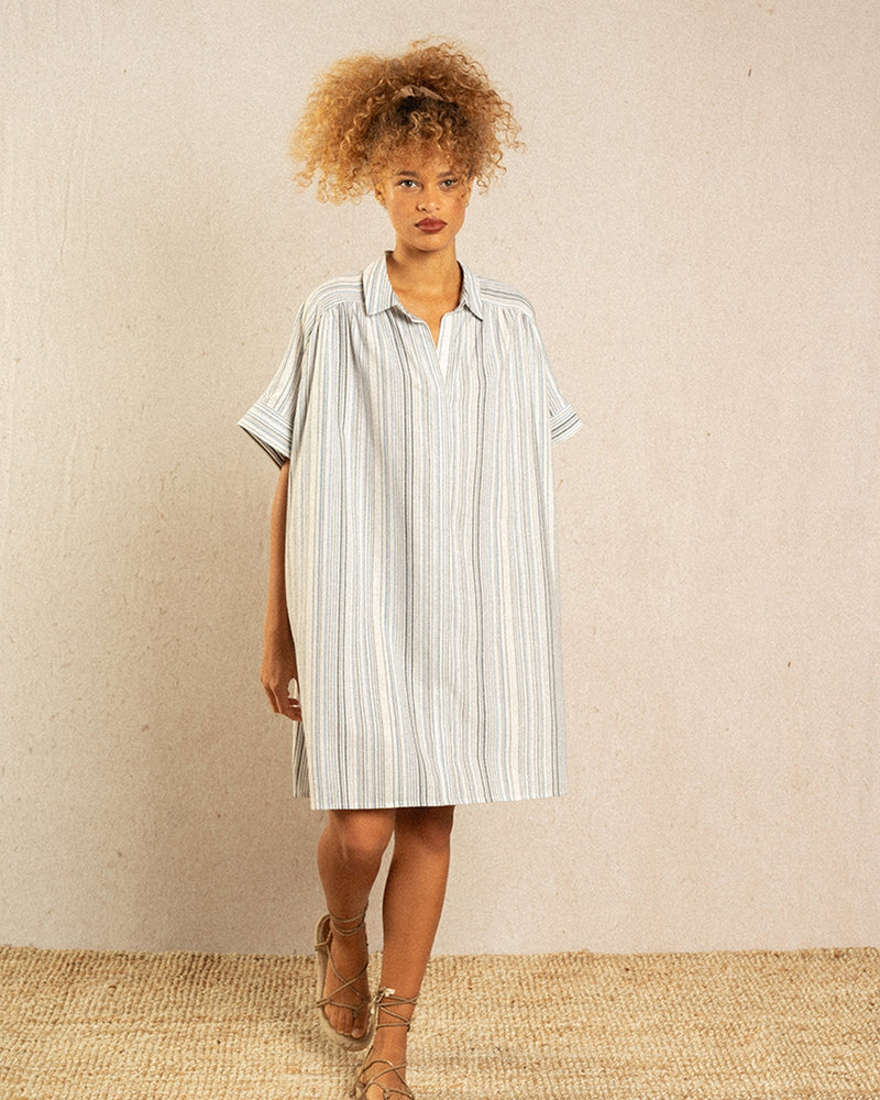 Robe Courte Implicite Bleu