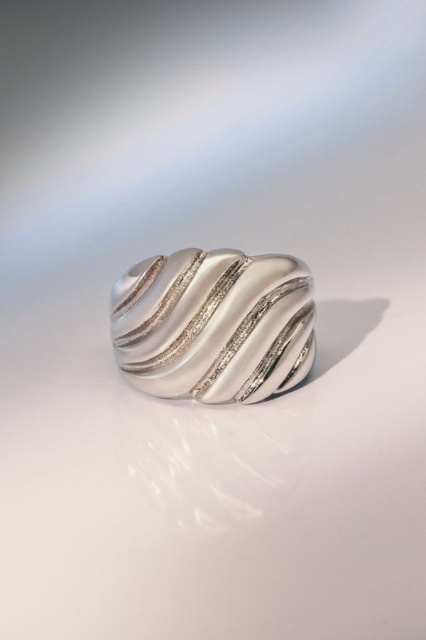 "Elisabeth" Stainless Steel Ring