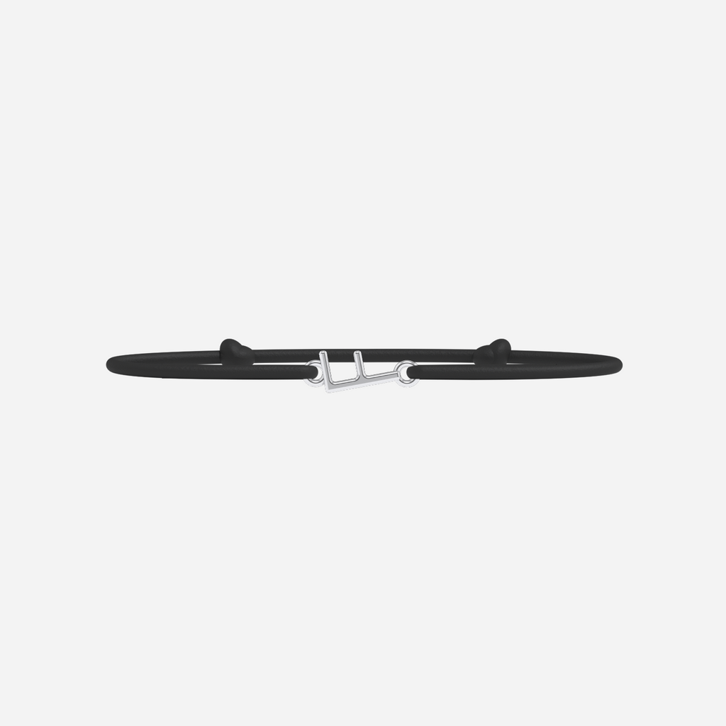 Pulsera F - Bañada en Plata - Negro