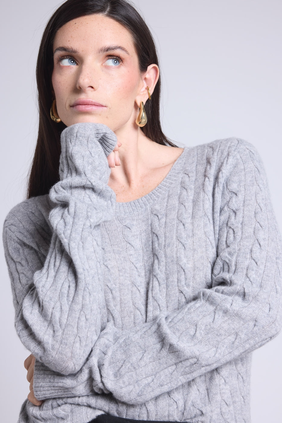 Jersey de cuello redondo trenzado Isabella - Gris - Mujer