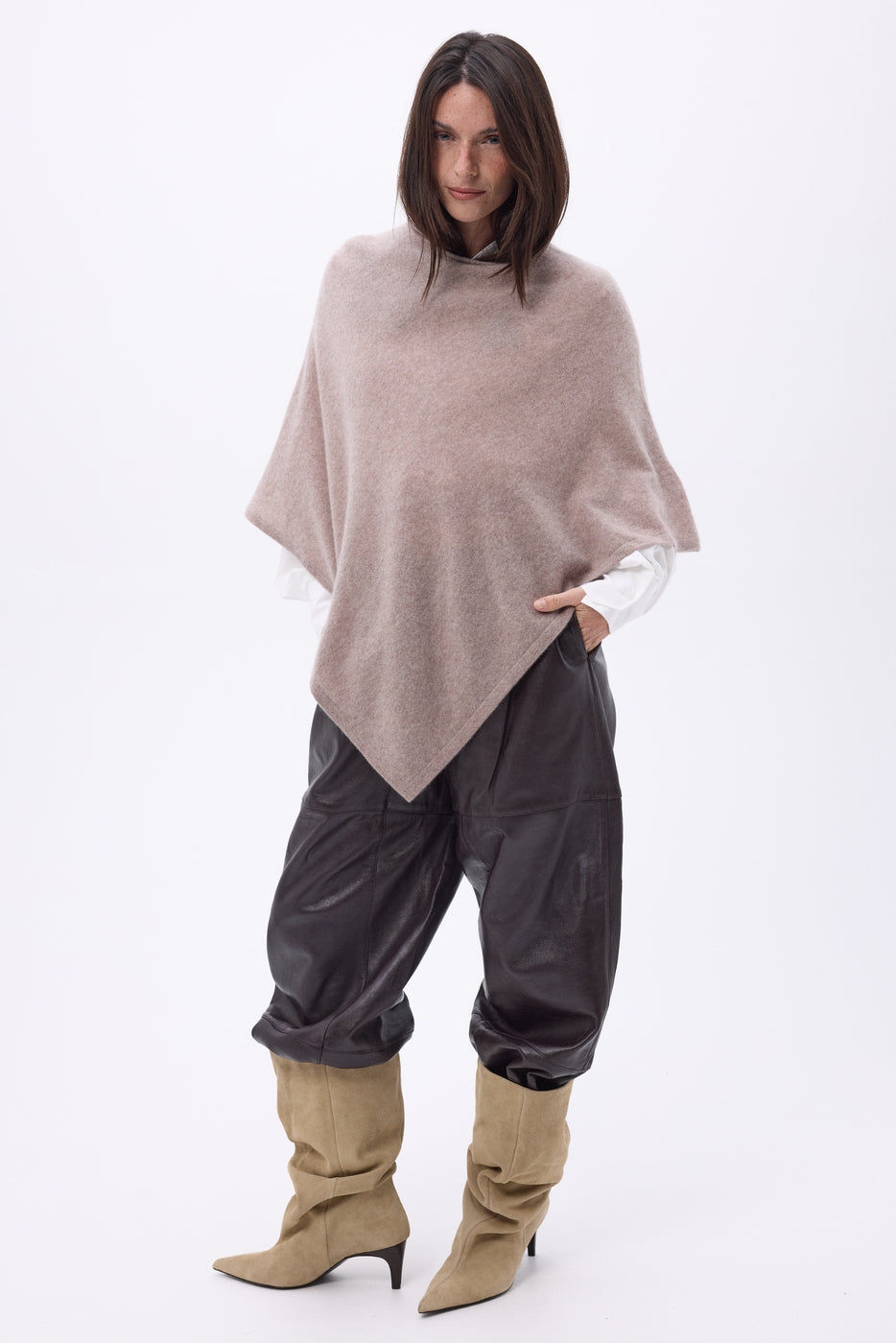 Isadora Poncho Cape - Hazelnut - Women