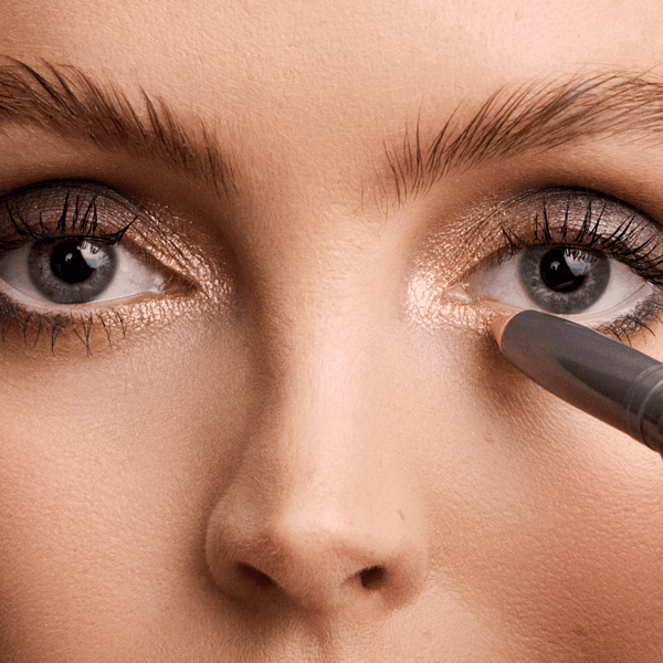 Iykyk Eyeshadow Stick - Cień Do Powiek W Sztyfcie