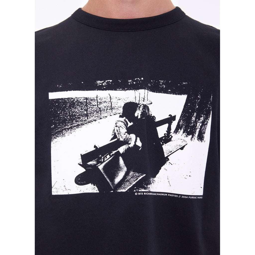 Printed Organic Cotton T-Shirt - Black - Photo Print by Richard Kalvar