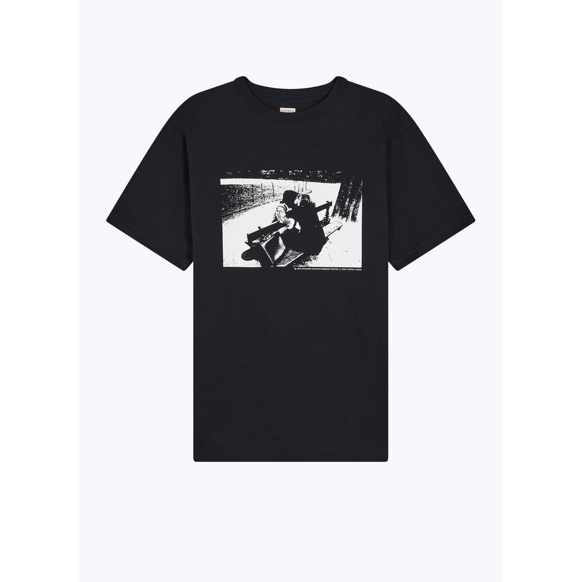 Printed Organic Cotton T-Shirt - Black - Photo Print by Richard Kalvar