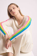 Jersey Cuello en V Bandas Arcoíris Mangas Java - Blanco