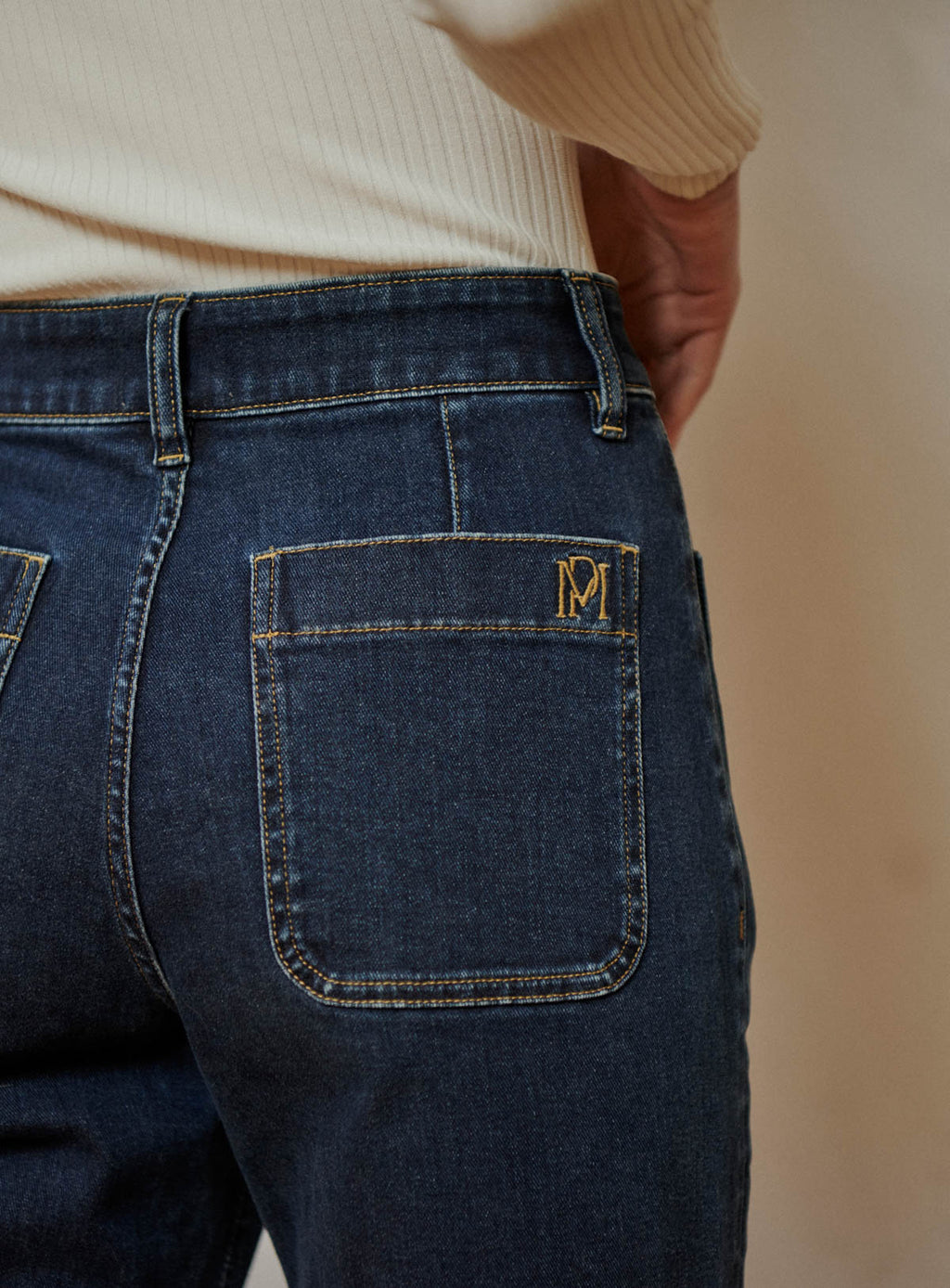 Petra Flared Jeans - Blue