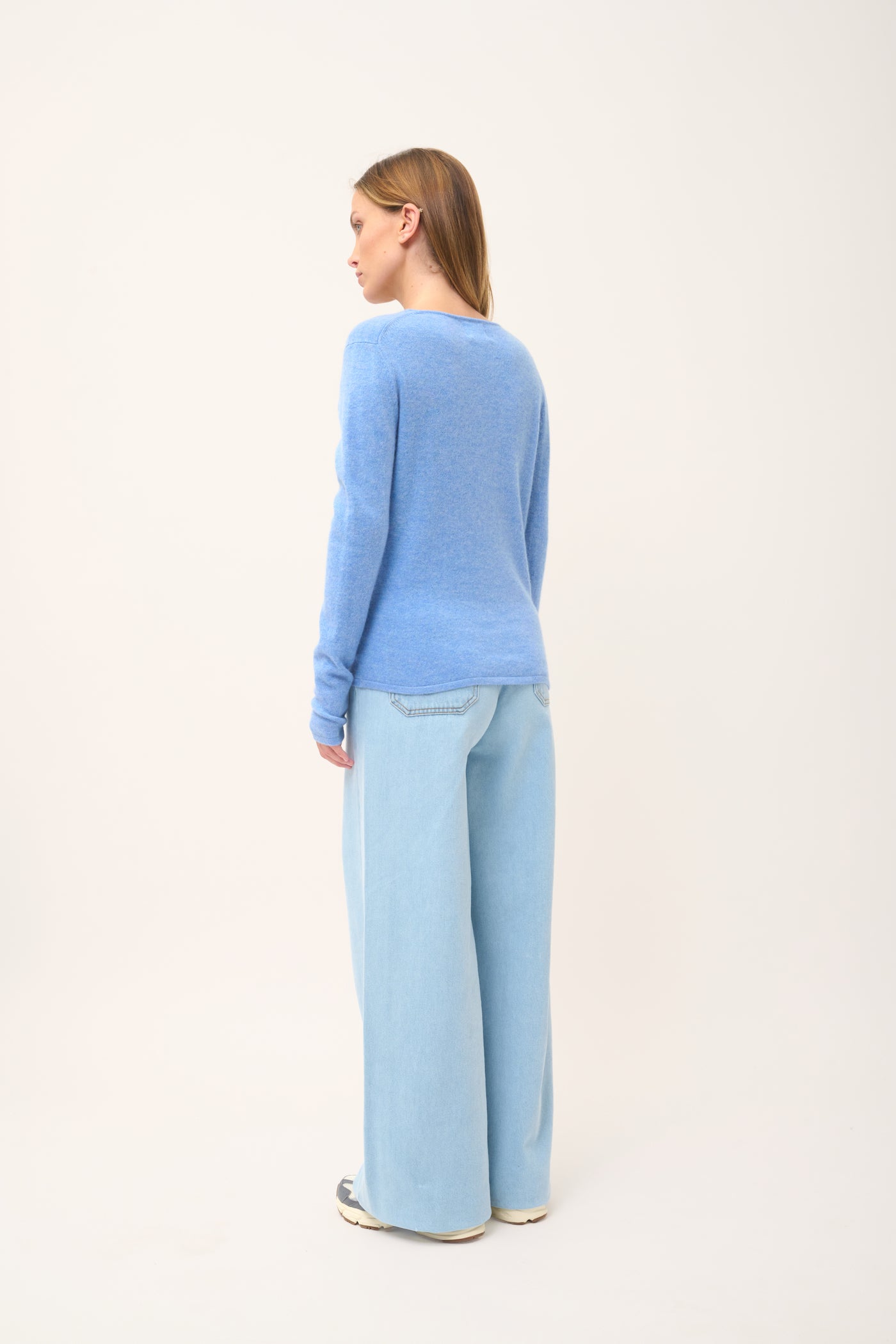 Pull Col V  - Joan - Sky