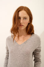 V-Neck Jumper - Joan - Heathered Cloud