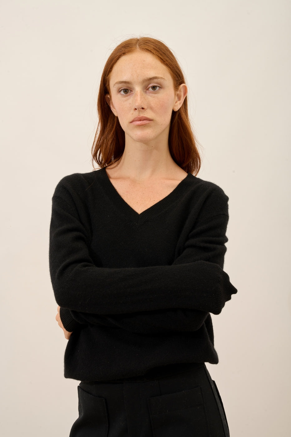 Jersey Cuello V - Nora - Negro