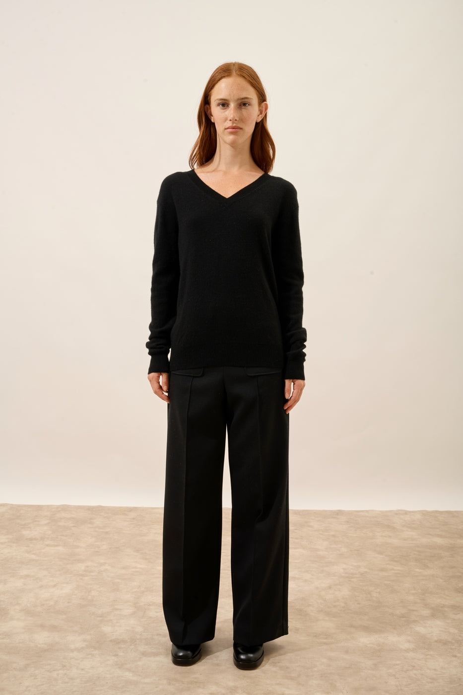 Jersey Cuello V - Nora - Negro