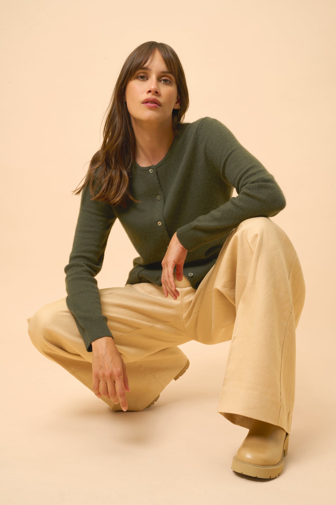 Crew-Neck Cardigan - Katharine - Khaki