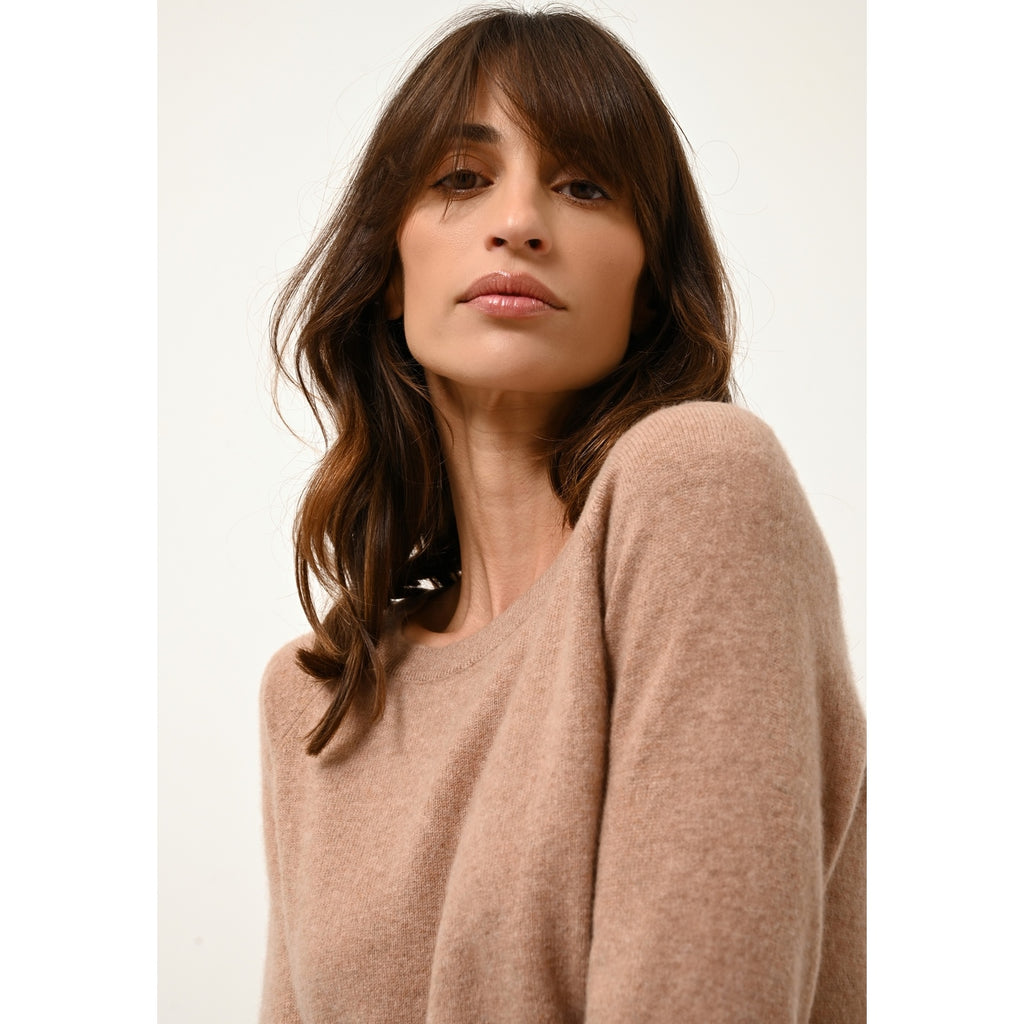 Jersey Cuello Barco Espalda Abierta - Abigail - Camel Vigoré