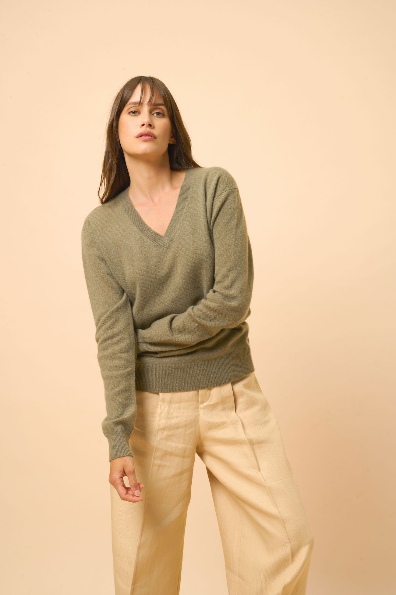 Pull Col V  - Nora - Army
