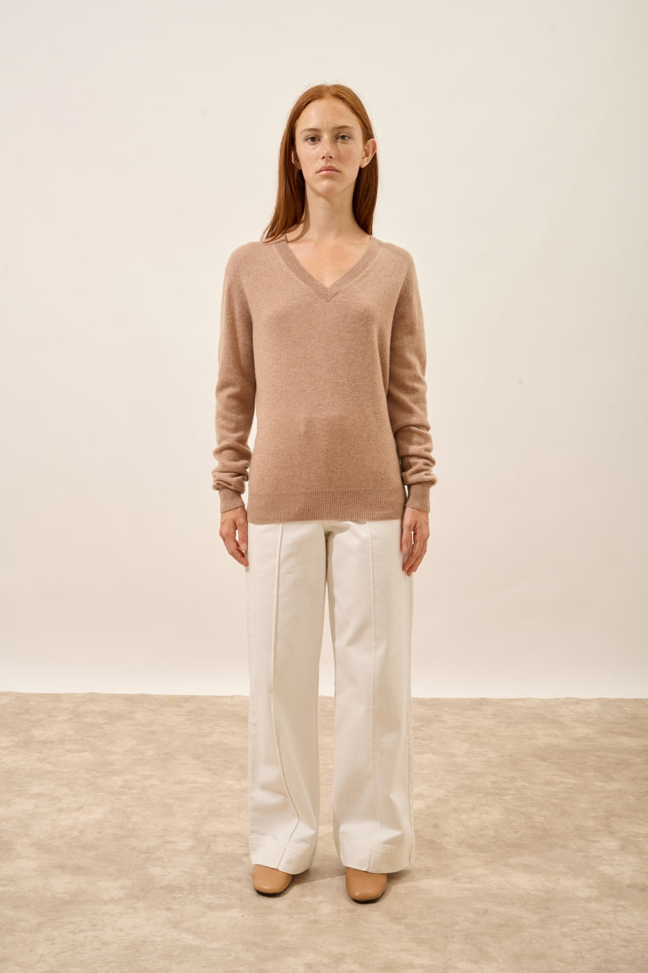 Jersey Cuello Pico - Nora - Camel Vigoré