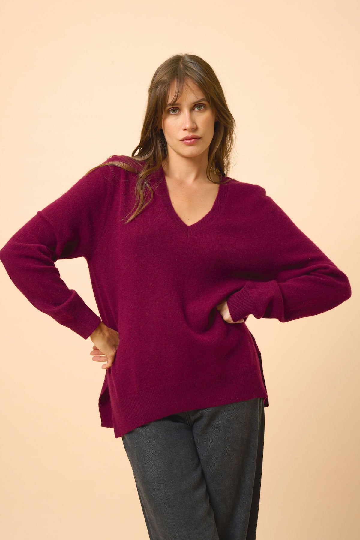 V-Neck Sweater Front And Back - Opal - Burgundy