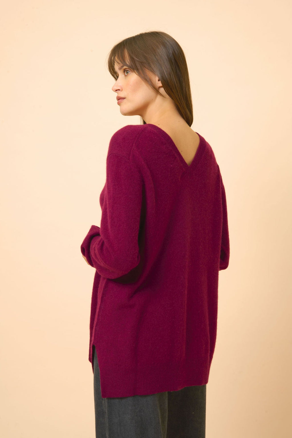 V-Neck Sweater Front And Back - Opal - Burgundy