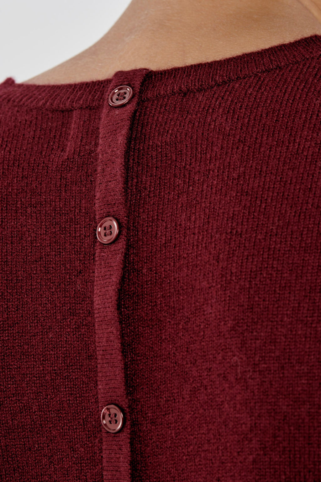 Pull Col Rond Boutonné Dos Janice - 100% Cachemire 2 Fils - Bordeaux - Femme