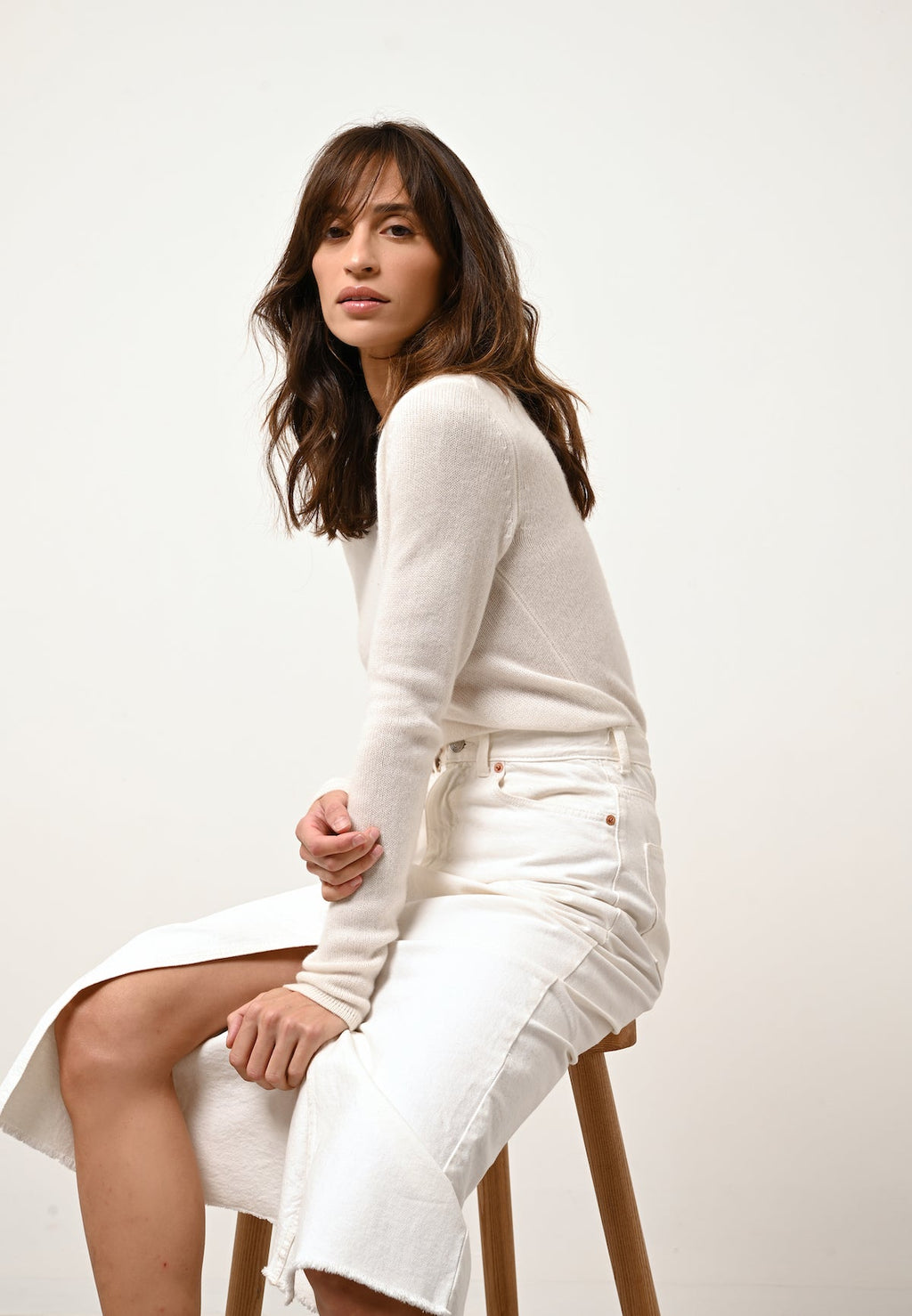 Joyce 4-Ply Crew-Neck Jumper - 100% 4-Ply Cashmere - Ivory - Women's