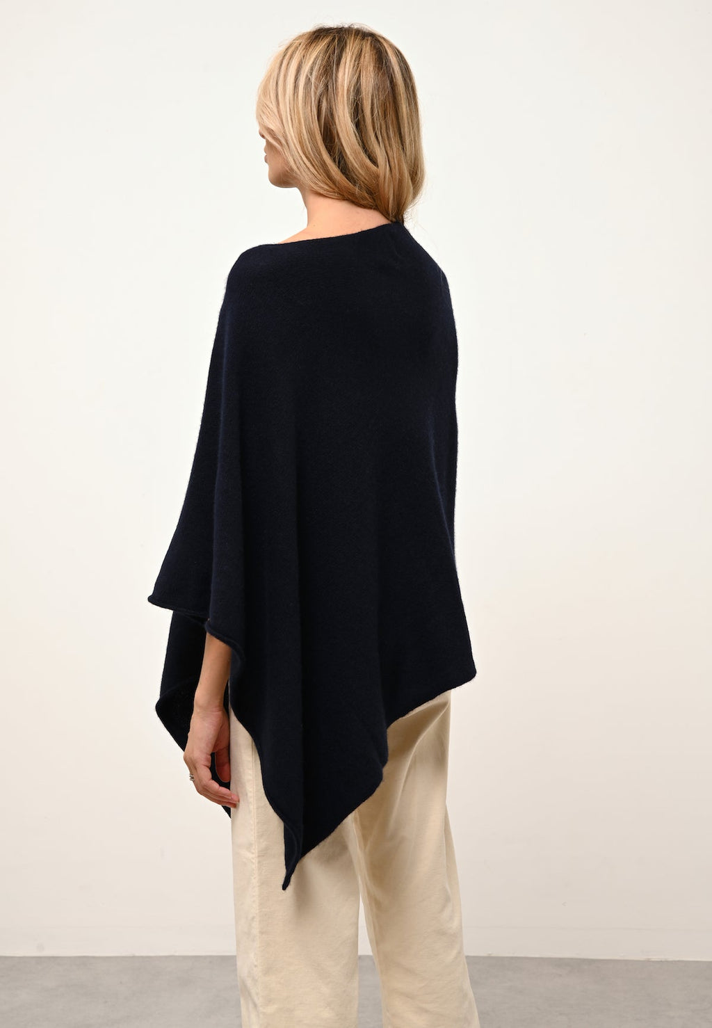 Poncho 4 Hilos - Ashley - Navy