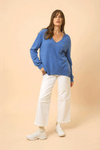 Jersey Cuello V Delantero y Trasero - Opal - Azul Denim