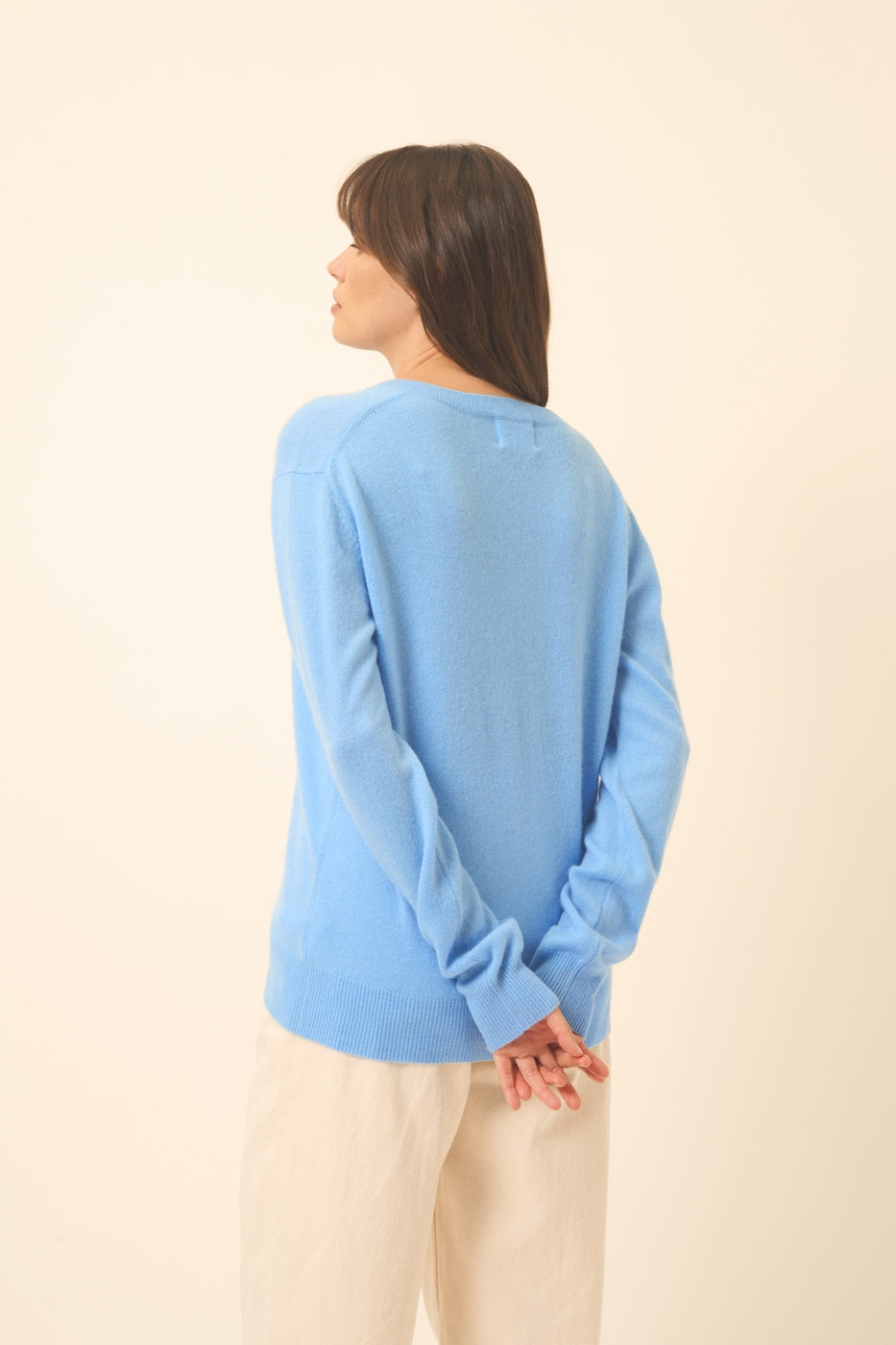 V-Neck Sweater - Nora - Baby Blue