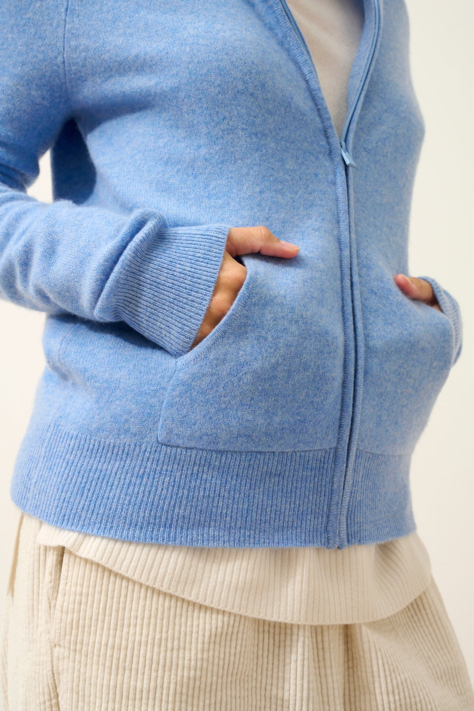 Gilet Zippé Capuche - Debbie - Sky