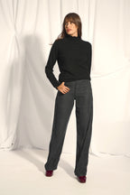 Pull Col Montant Volanté - Trila - Noir
