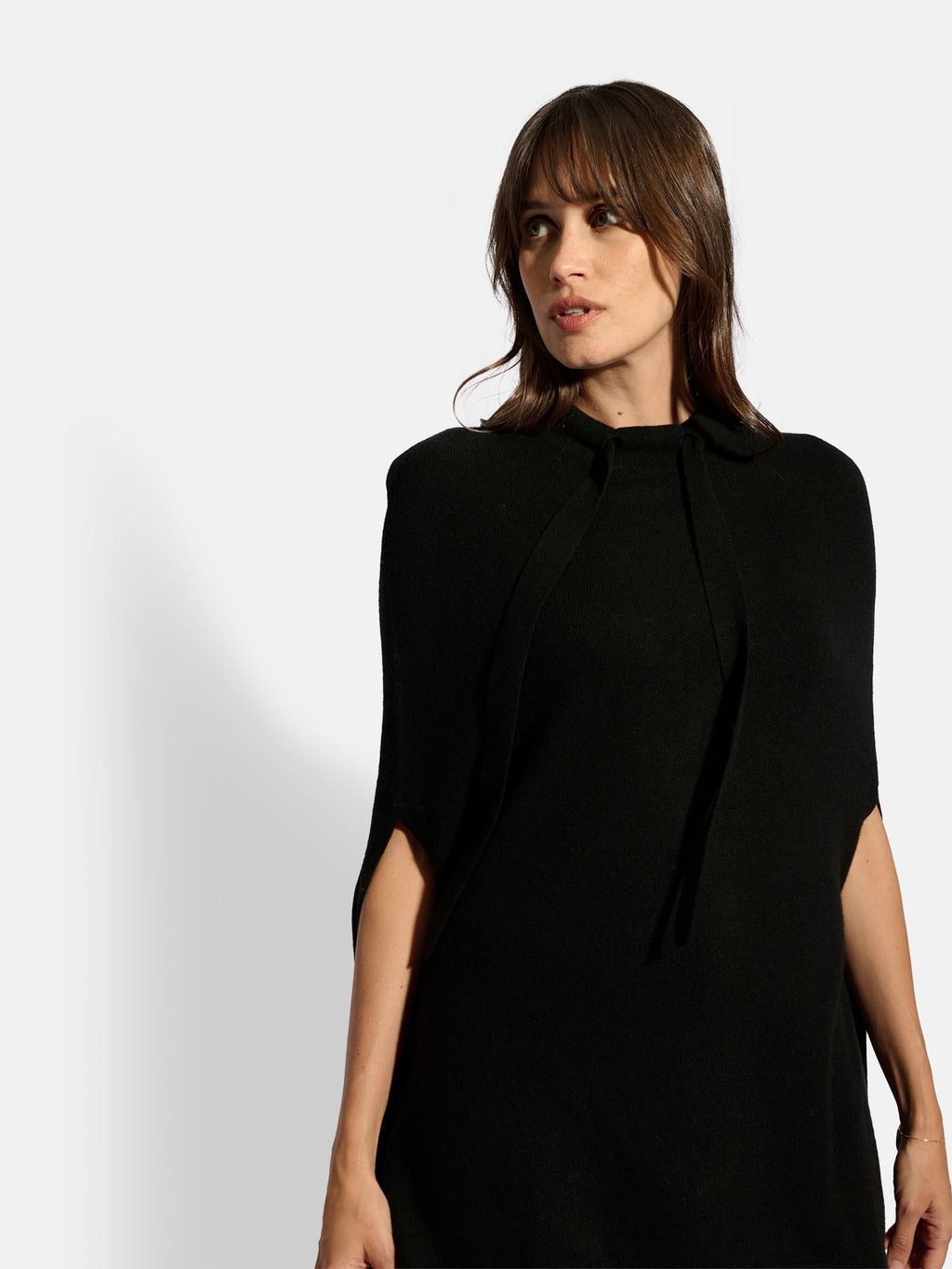 Capa Cuello Redondo Cordón Ajustable Miamar - 100% Cachemira 2 Hilos - Negro - Mujer