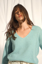 V-Neck Jumper - Birse - Mottled Aqua