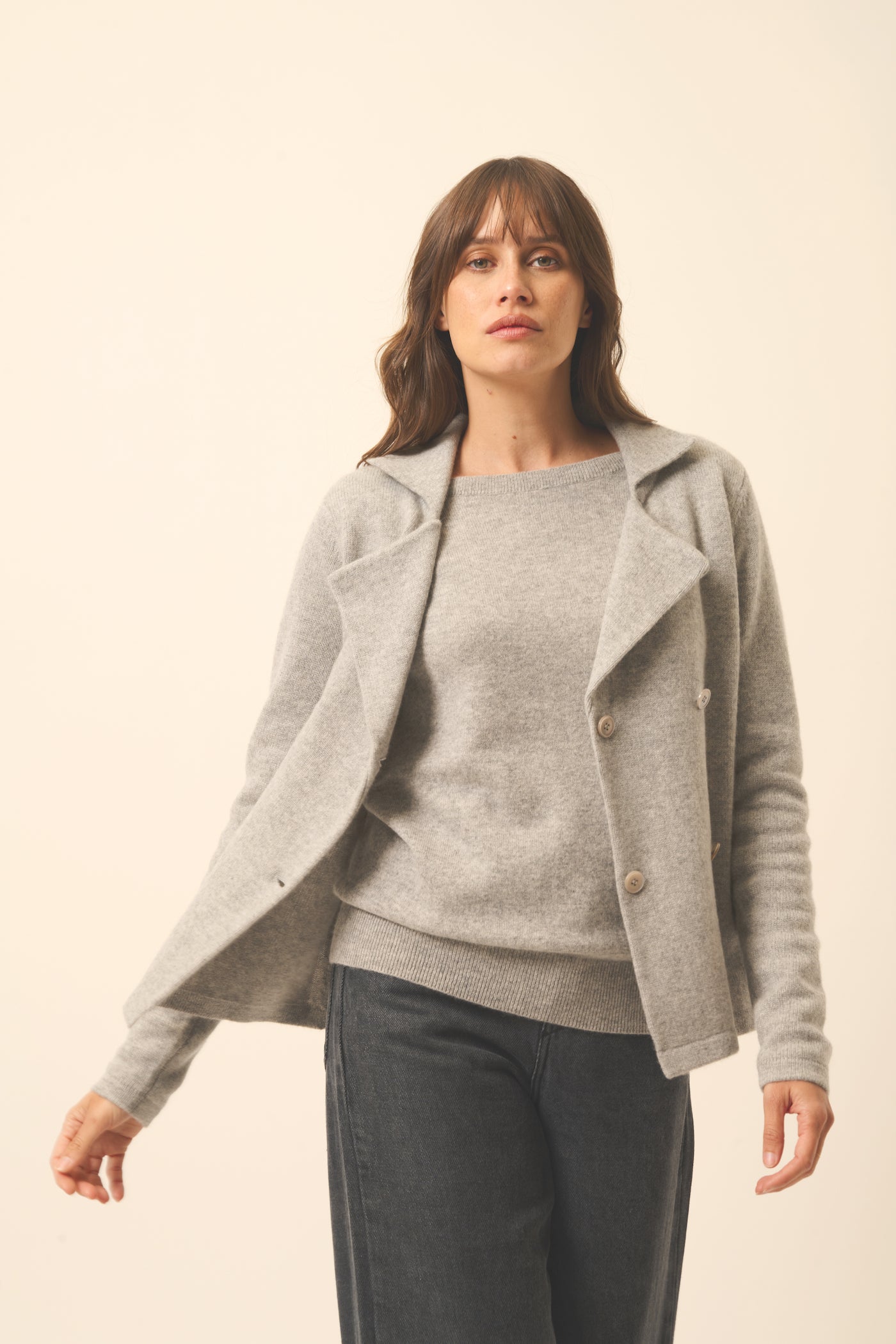 Chaqueta Abotonada Cuello Sastre 4 Hilos Chloe - 100% Cachemira 4 Hilos - Jaspeado Nube - Mujer