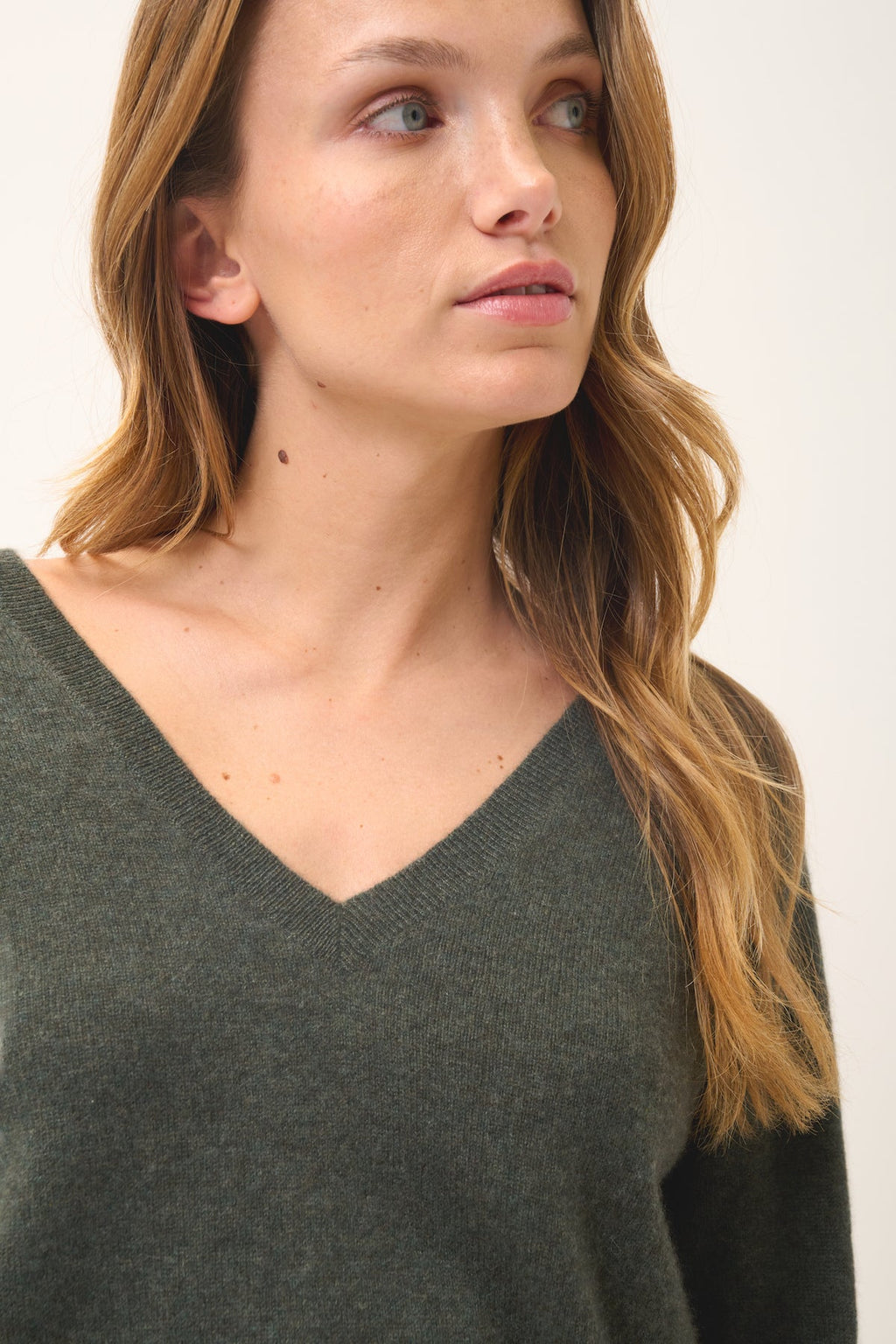Pull Col V - Phoebe - Kaki Chiné