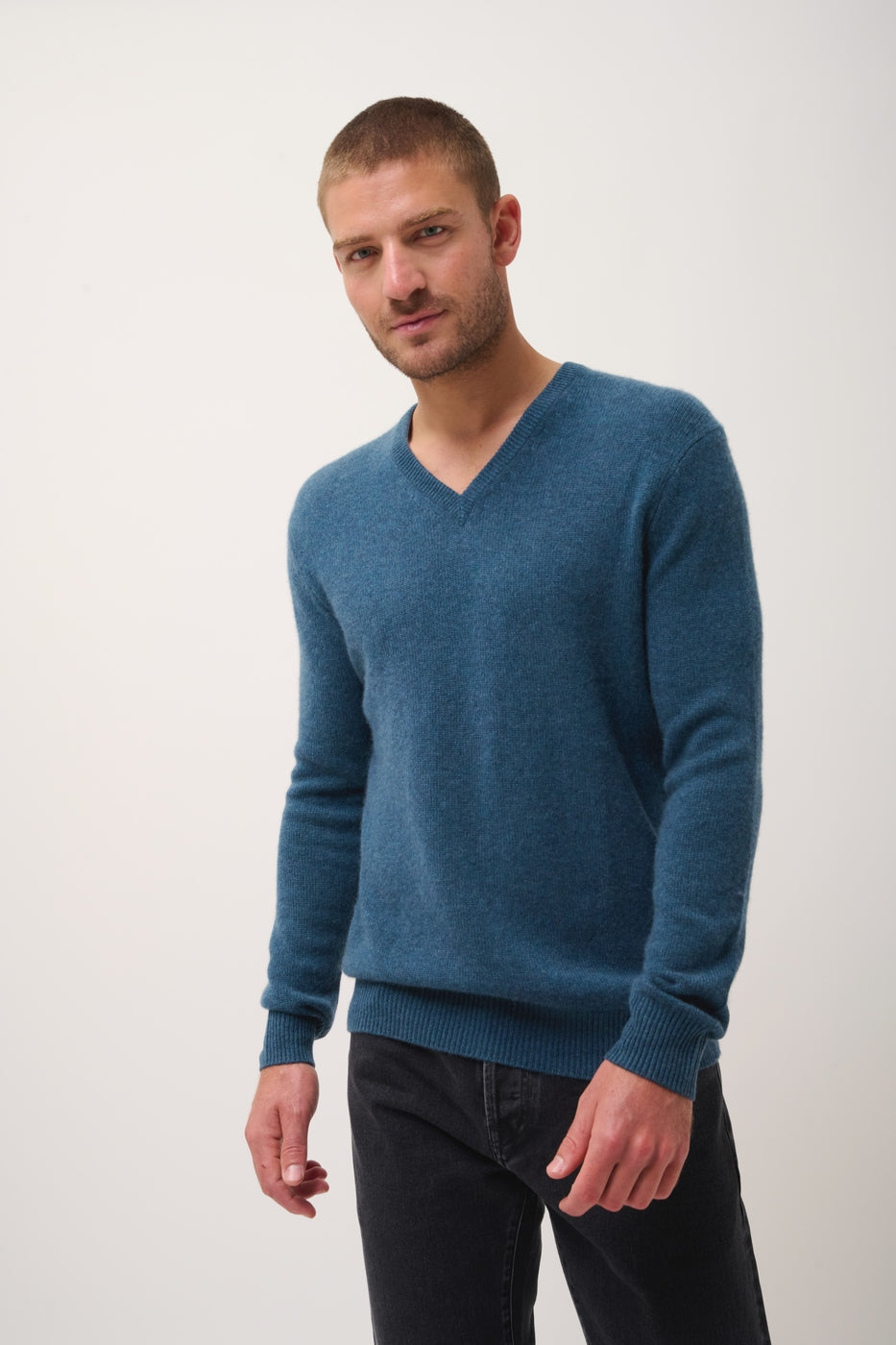V-Neck 4-Ply Jumper-Nathan -100% Cashmere, 4 Ply-Teal Marl-Men