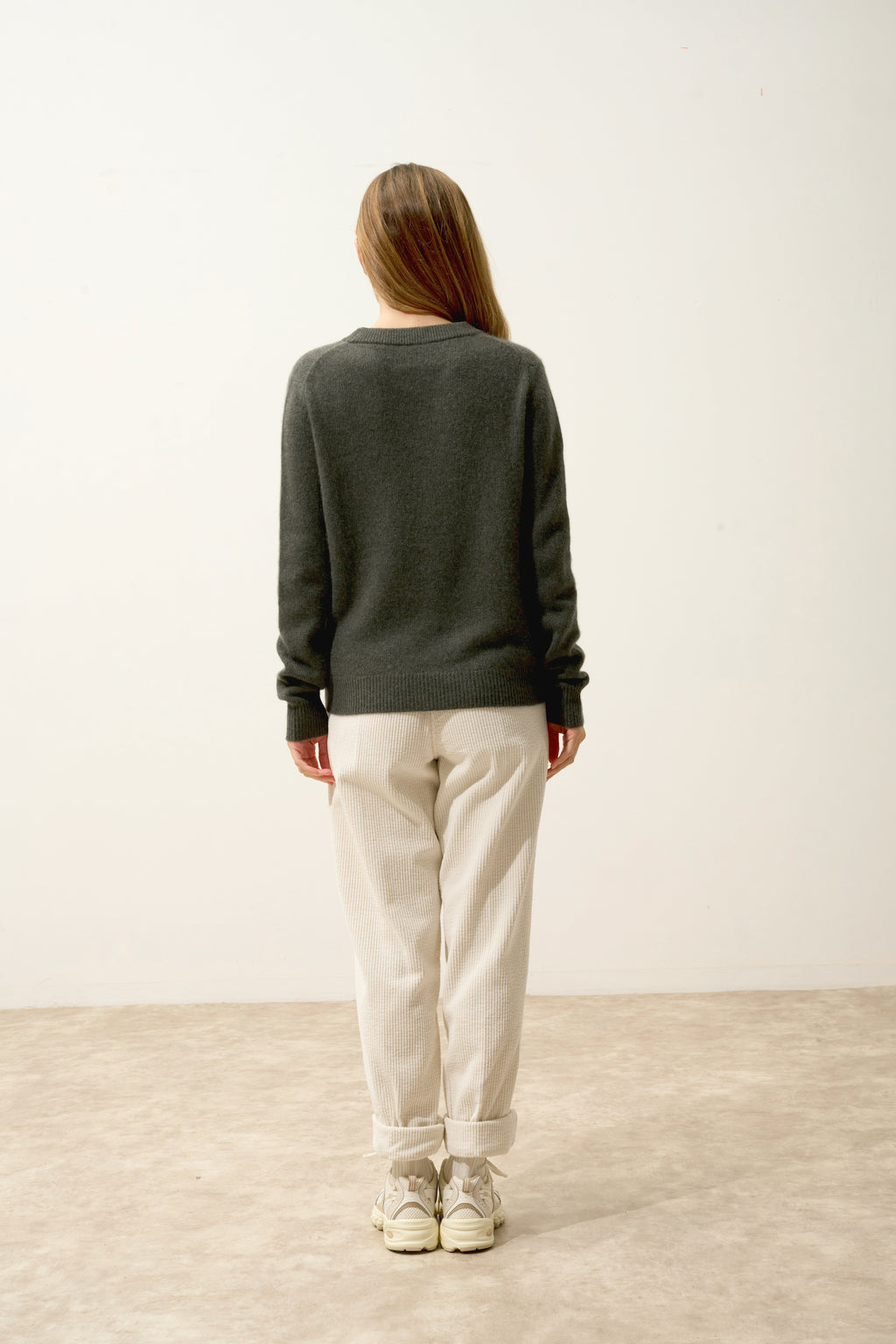 Lexini 4-Ply Crew Neck Sweater - 100% 4-Ply Cashmere - Heather Khaki - Women's
