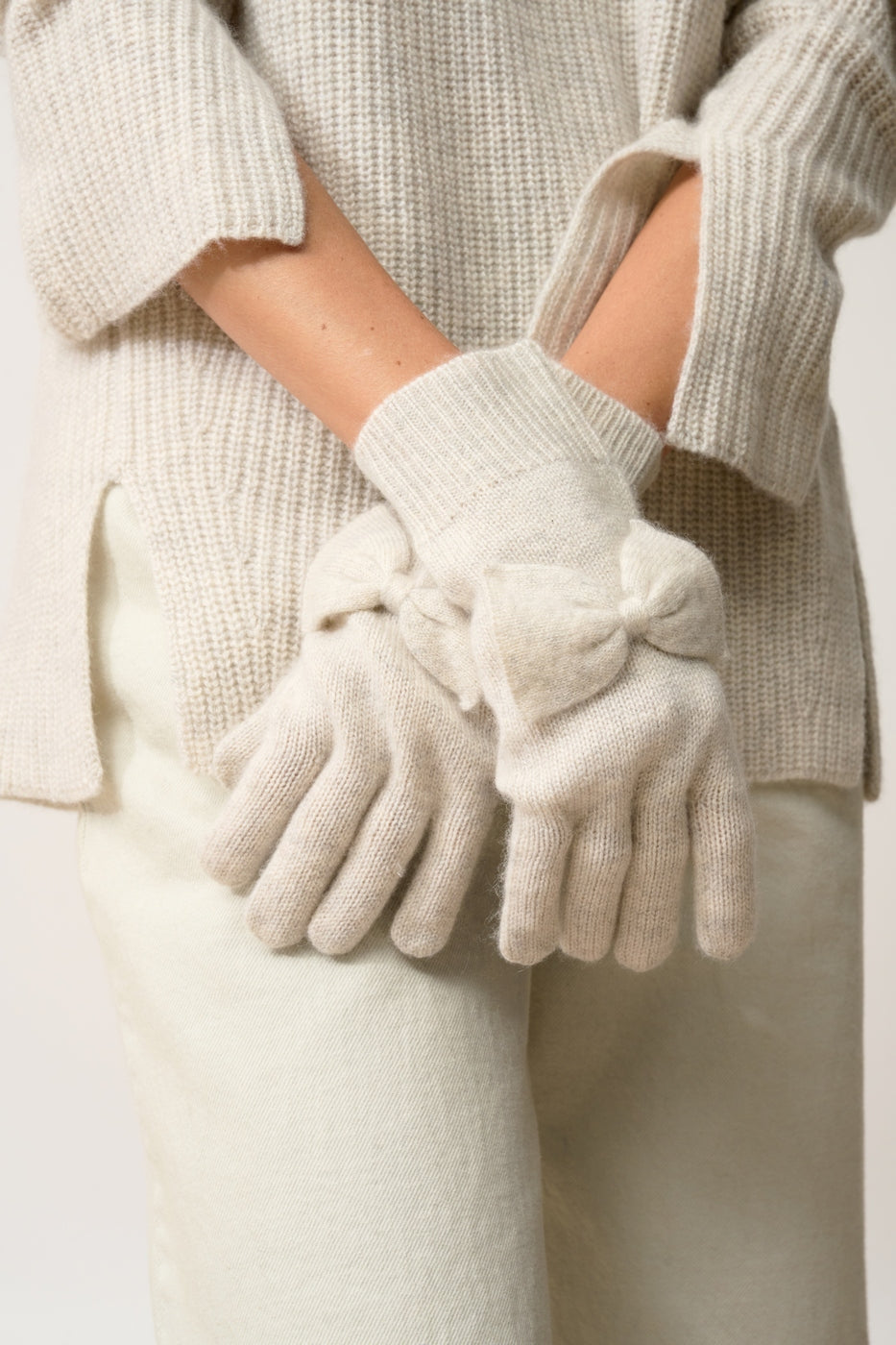 4-Thread Gloves - Lucy - Mottled Pearl Grey