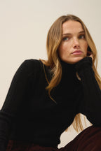 Serelith Roll-Neck Jumper - 100% 2-Ply Cashmere - Black - Women