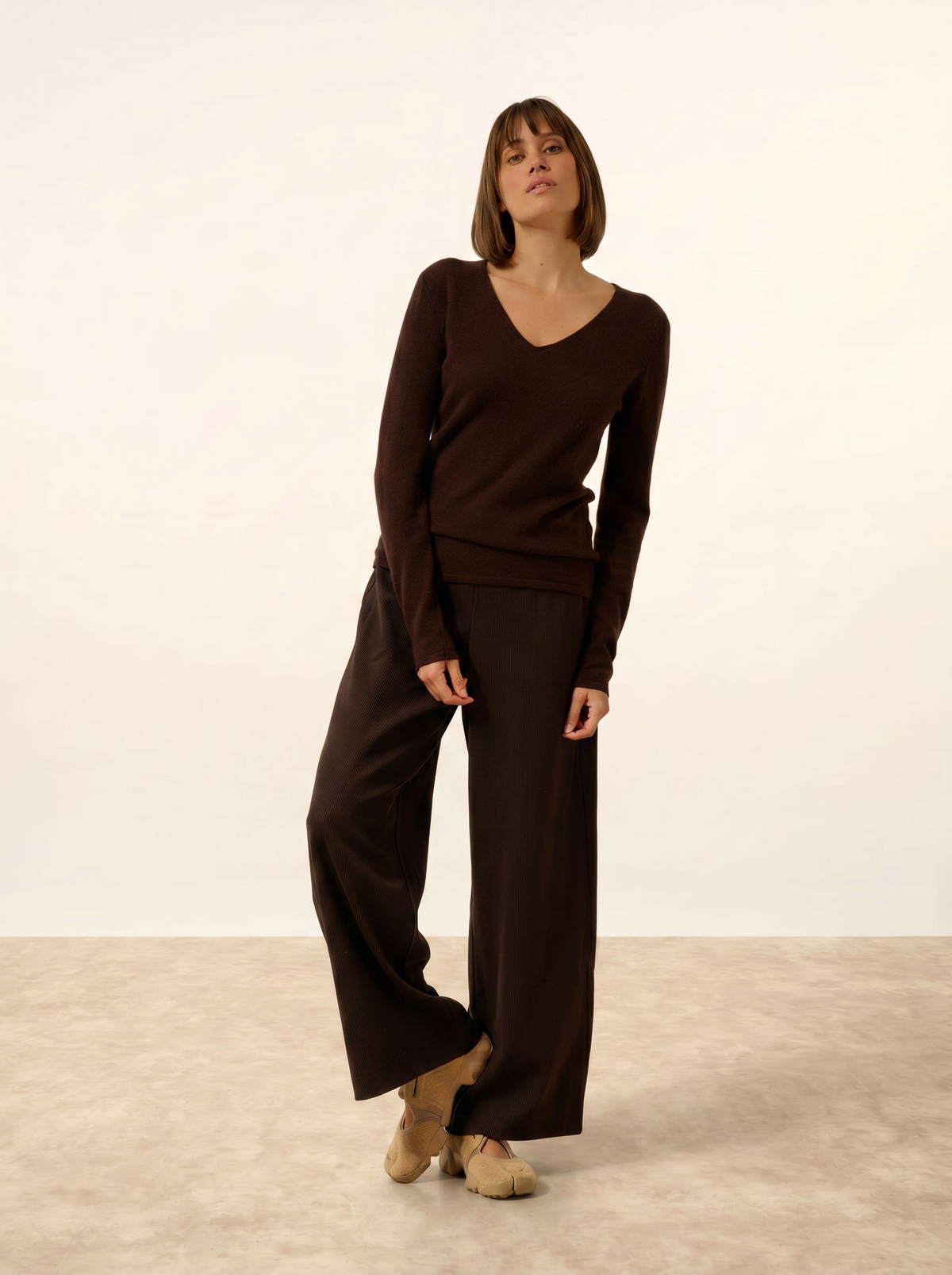 Jersey de cuello en V Joan - Chocolate - Mujer