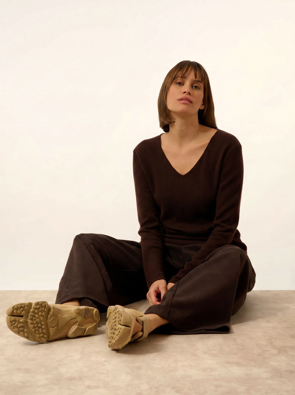 Jersey de cuello en V Joan - Chocolate - Mujer