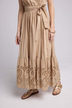 Vestido largo de manga corta - Beige