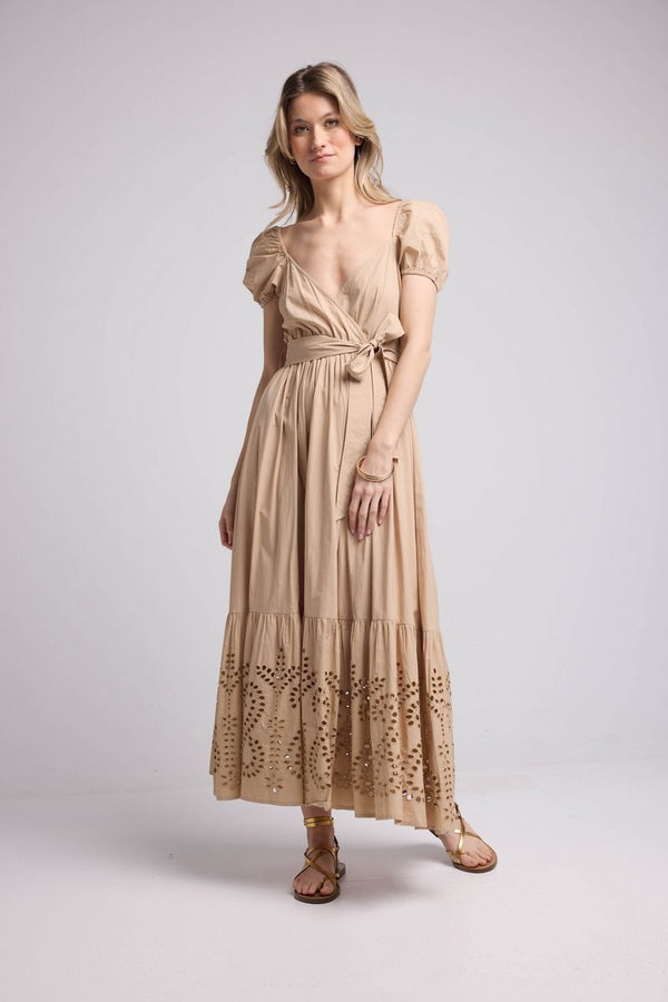 Vestido largo de manga corta - Beige