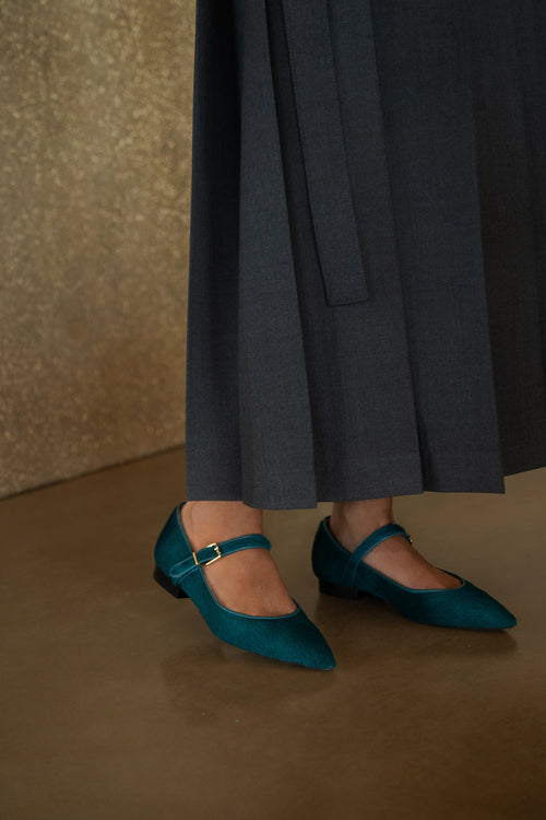 Bailarina Mercedita Pelo Becerro Petróleo